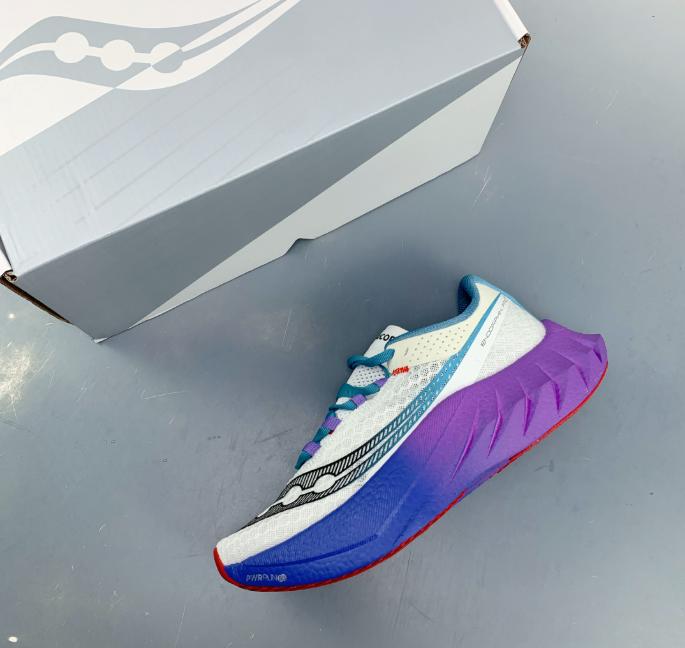 Saucony Endorphin Pro 4 Series Low-Top Cushioned Running Shoes