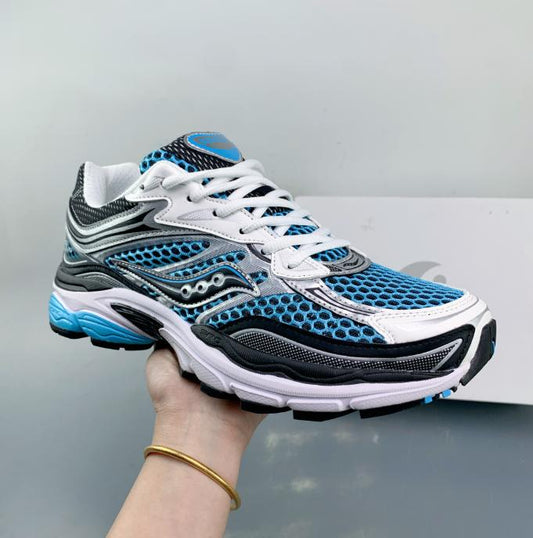 Saucony ProGrid Omni 9 Comfortable Running Shoes