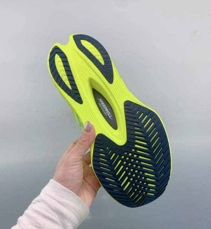 Saucony Endorphin Pro 4 Series Low-Top Cushioned Running Shoes