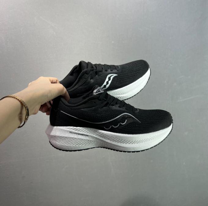 Saucony Triumph 21 Thick-Soled Casual Running Shoes