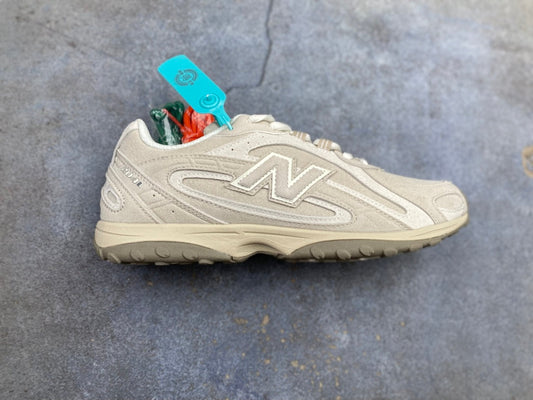 New Balance 204 Series Light Brown Casual Sports Running Shoes