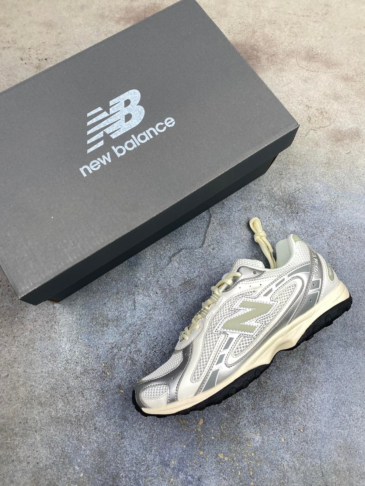 New Balance 204 Series Light Brown Casual Sports Running Shoes