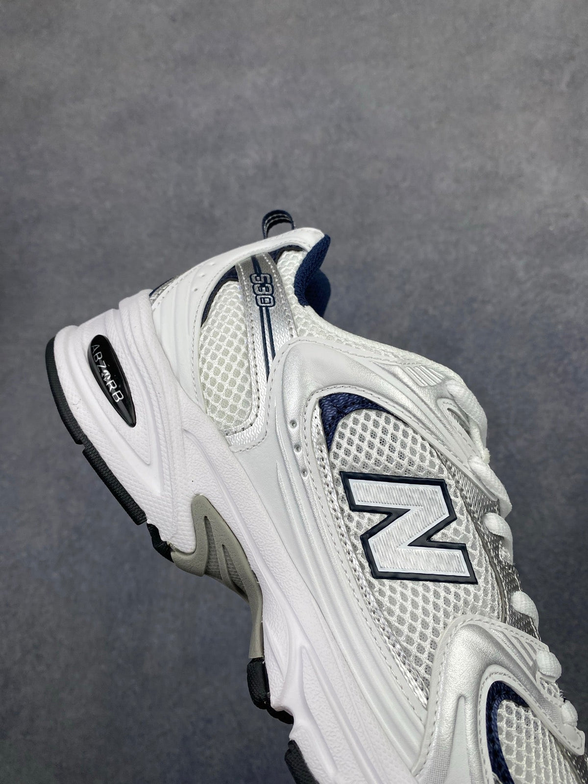 New Balance NB 530 Durable Mesh Low-Top Running Shoes