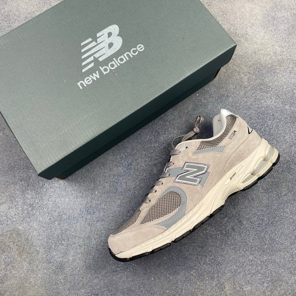 New Balance ML2002 Series Retro Dad Shoe Style Running Sneakers