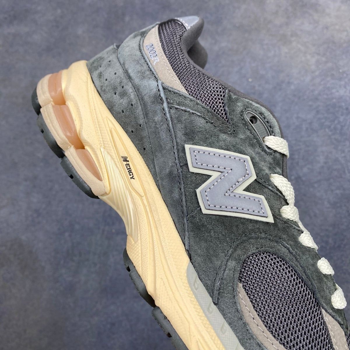 New Balance MS327 Series Retro Casual Running Shoes