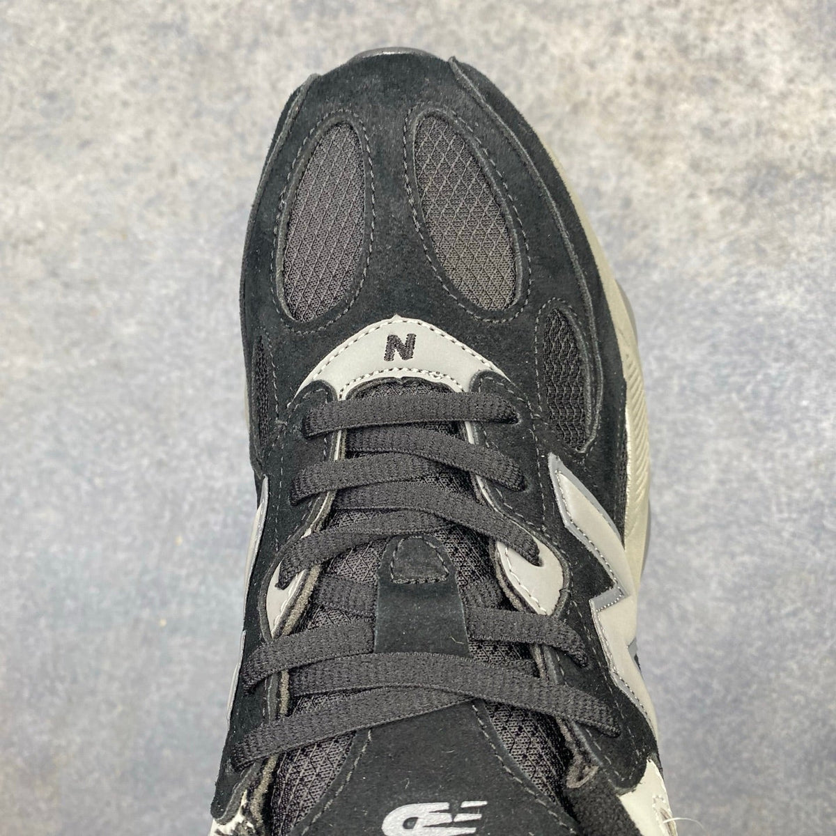 New Balance 983 Series Retro Casual Running Shoes