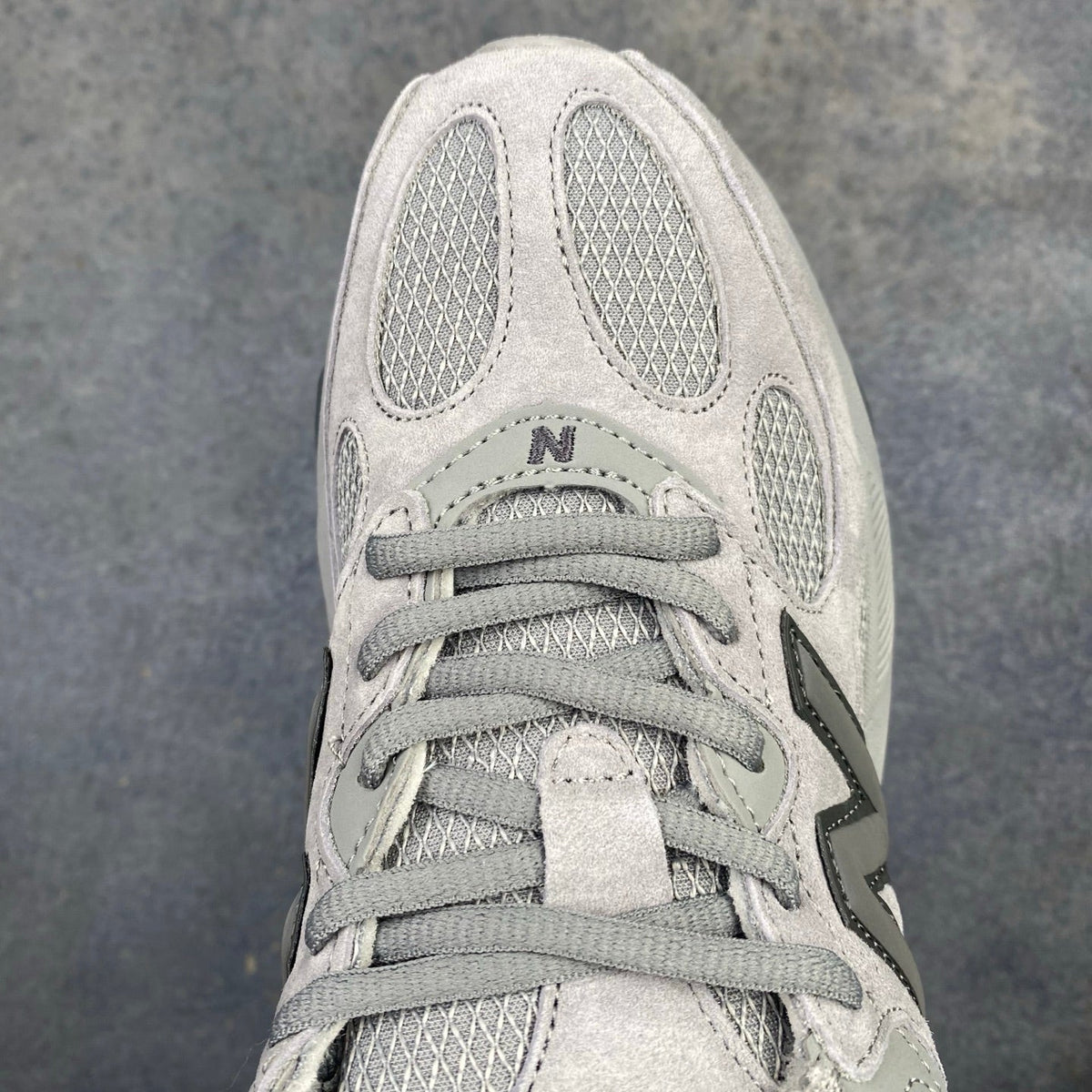 New Balance 983 Series Retro Casual Running Shoes